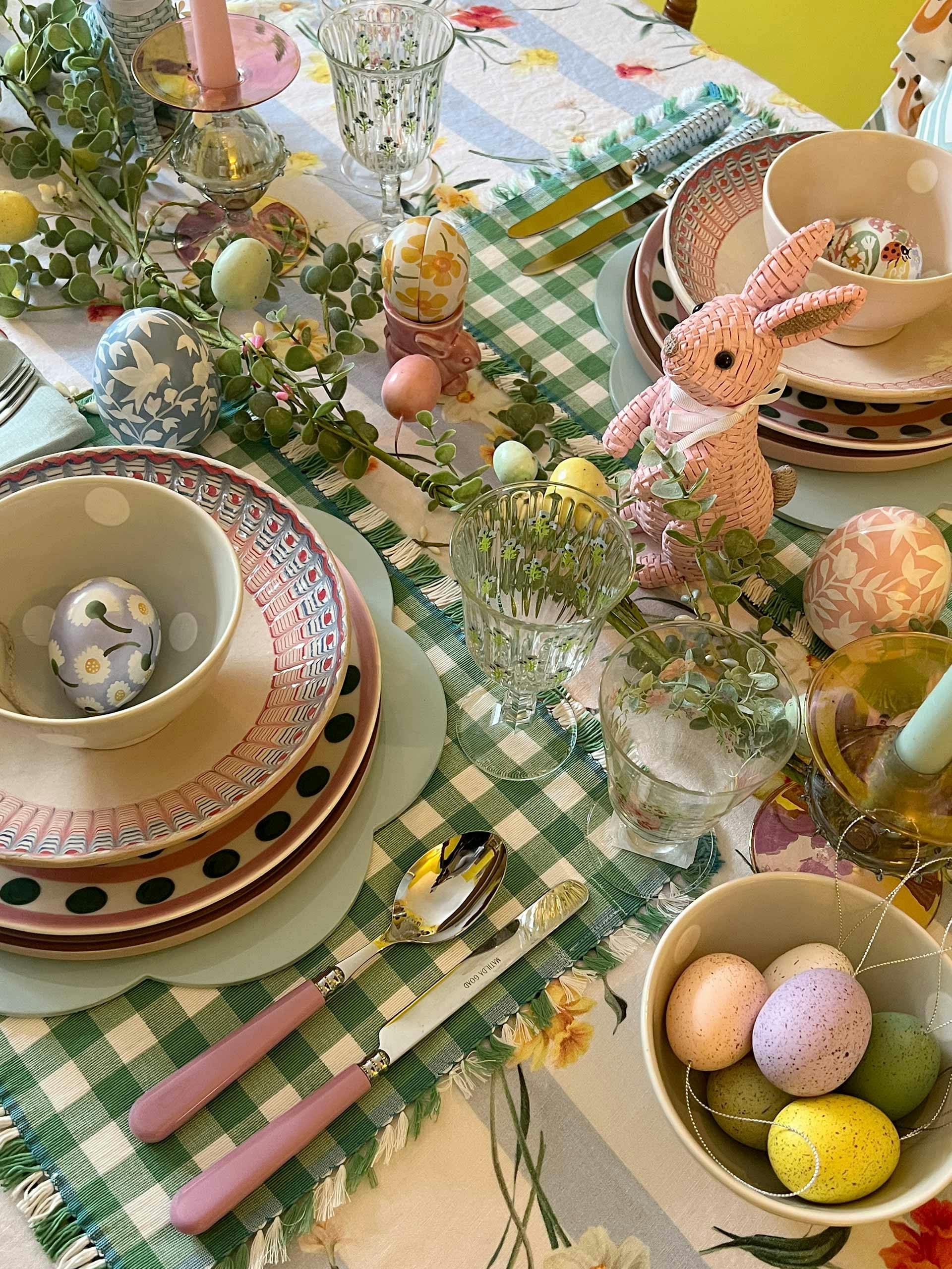 easter-table-holding-1
